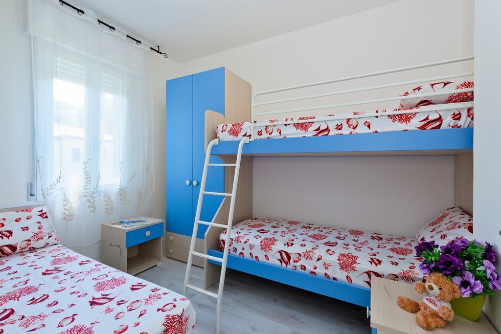 Villa Renza Bibione Habitación foto